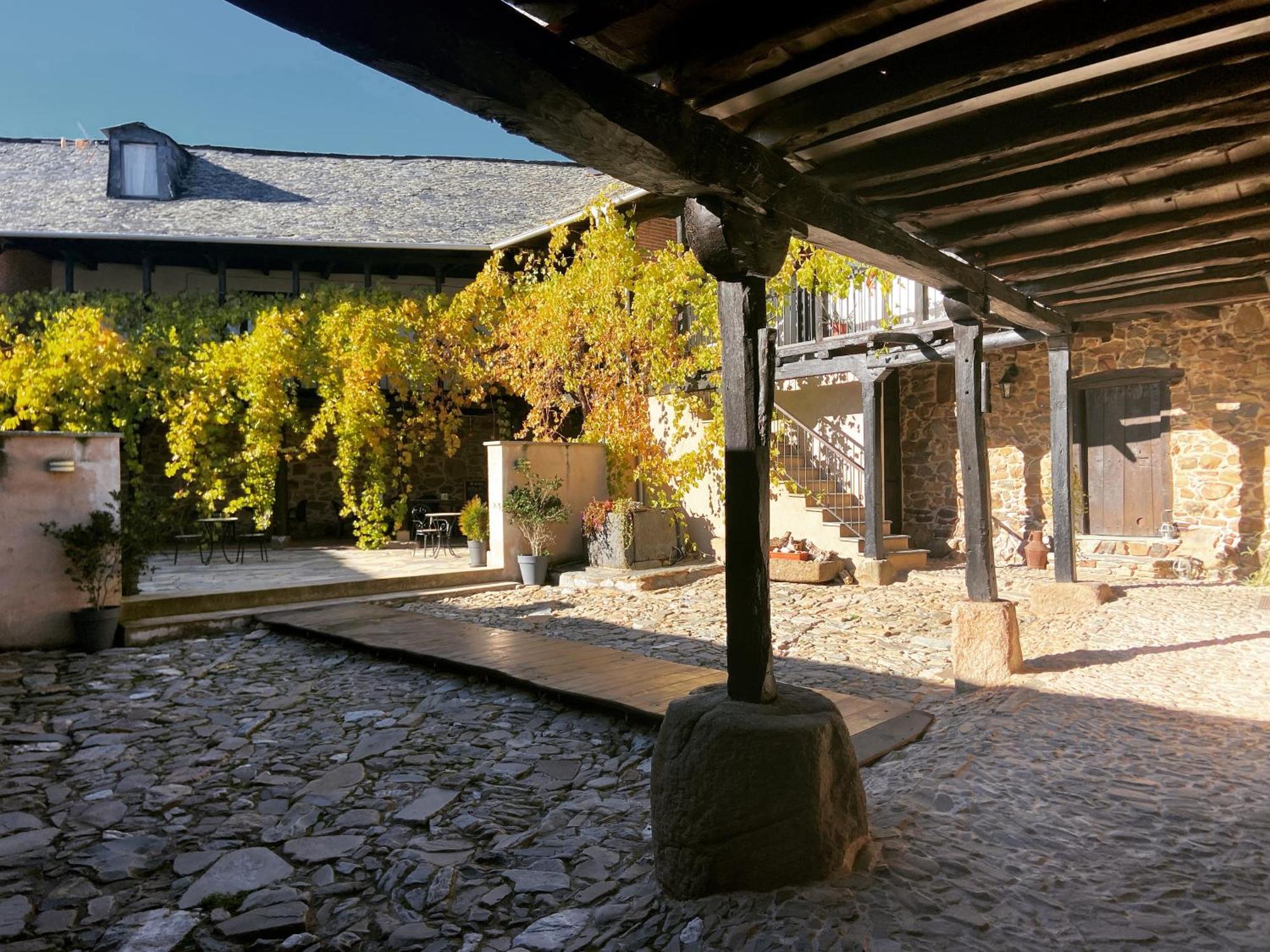 Hotel La Casa Grande Del Valle 3*
